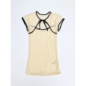 Lisa Says Gah Mariposa Lace Bow Tee - S